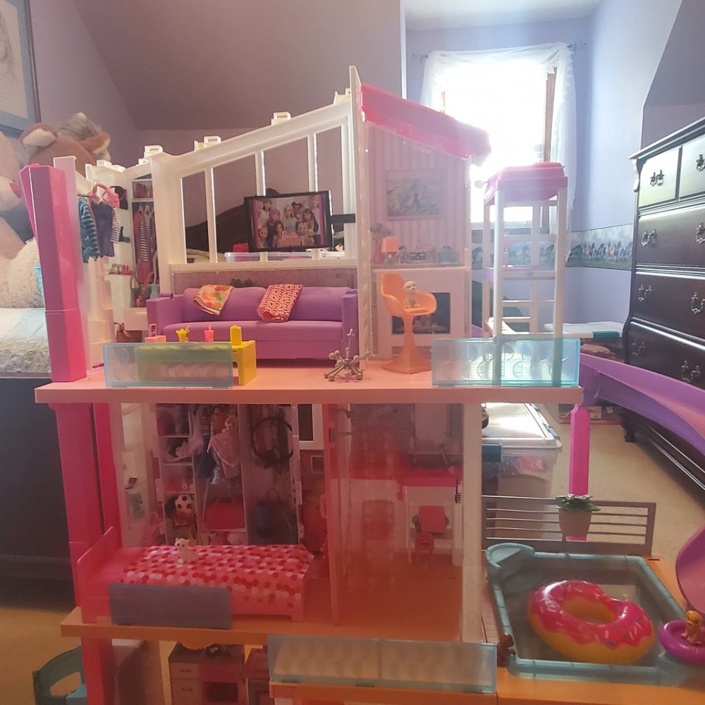 Barbie Dream House